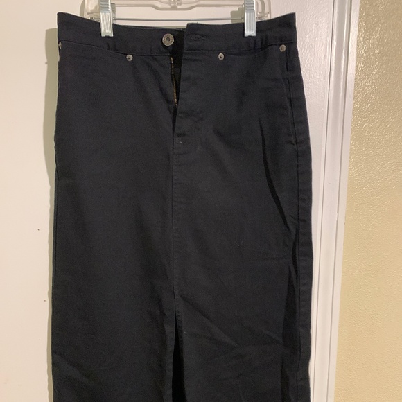 Long black denim front split skirt - Picture 1 of 4